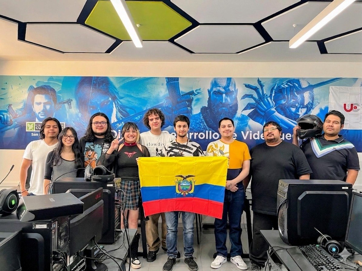Adrián Nestorio Abad Tenorio: estancia académica en la UCSLP, fotografía 1 de 4
